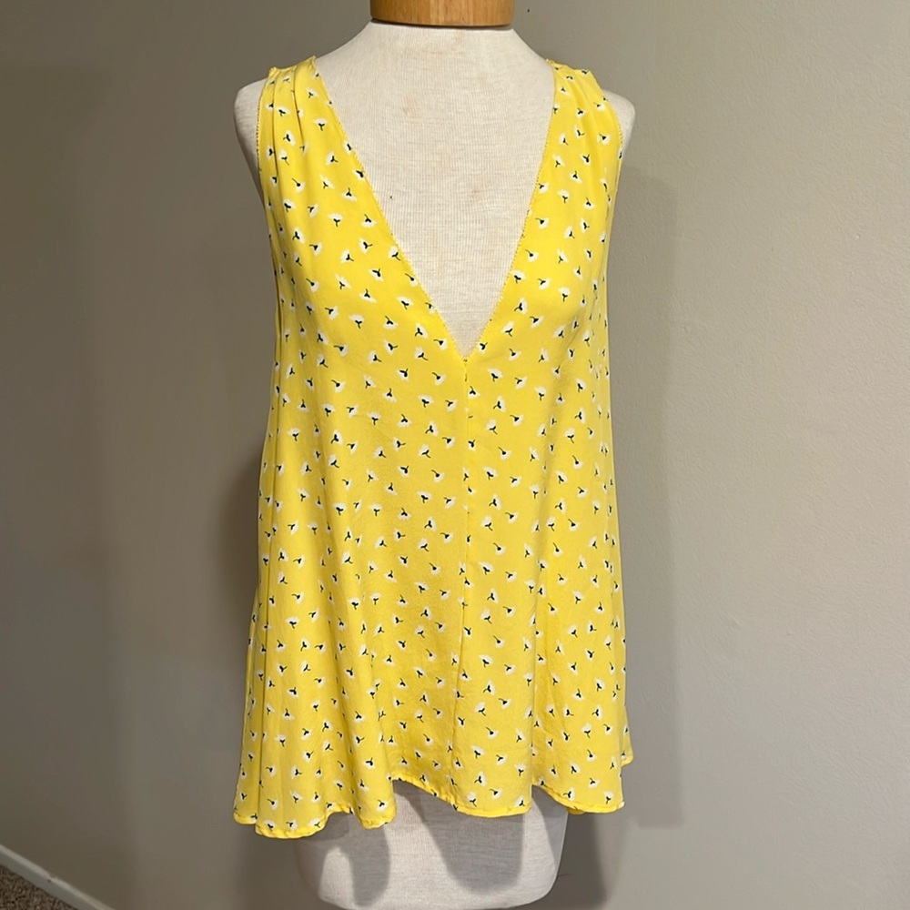 Joie Silk Tank Top Shirt Size Small NWT